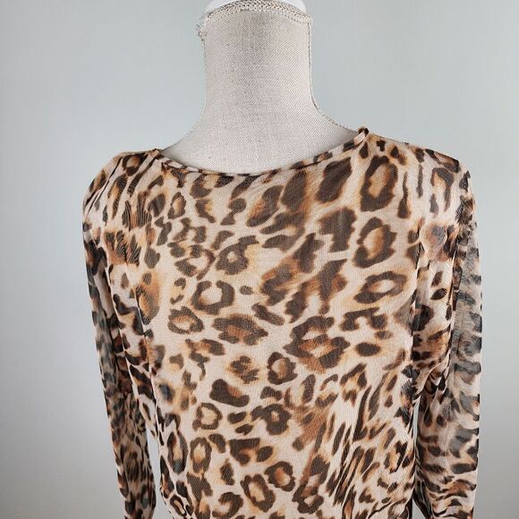 CHICOS WOMEN'S OCELOT PRINT MESH TOP SIZE 1 OR MEDIUM - Picture 9 of 12